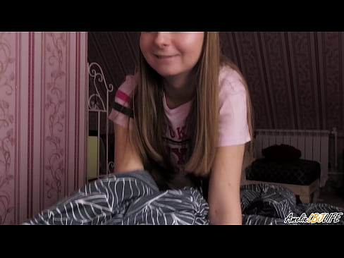 ❤️ Blondie sýgur BFF's djúpt og fær ásamt í munninn ☑ Harð klám á klám is.milfnut-net.ru ❌️